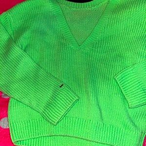 Vs pink v crew neck knit sweater neon green like new reversible